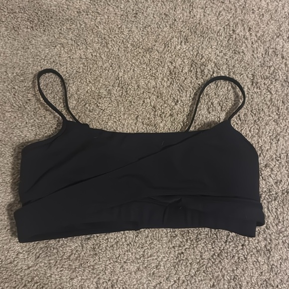 Alo Yoga Enso Bra - Picture 2 of 3